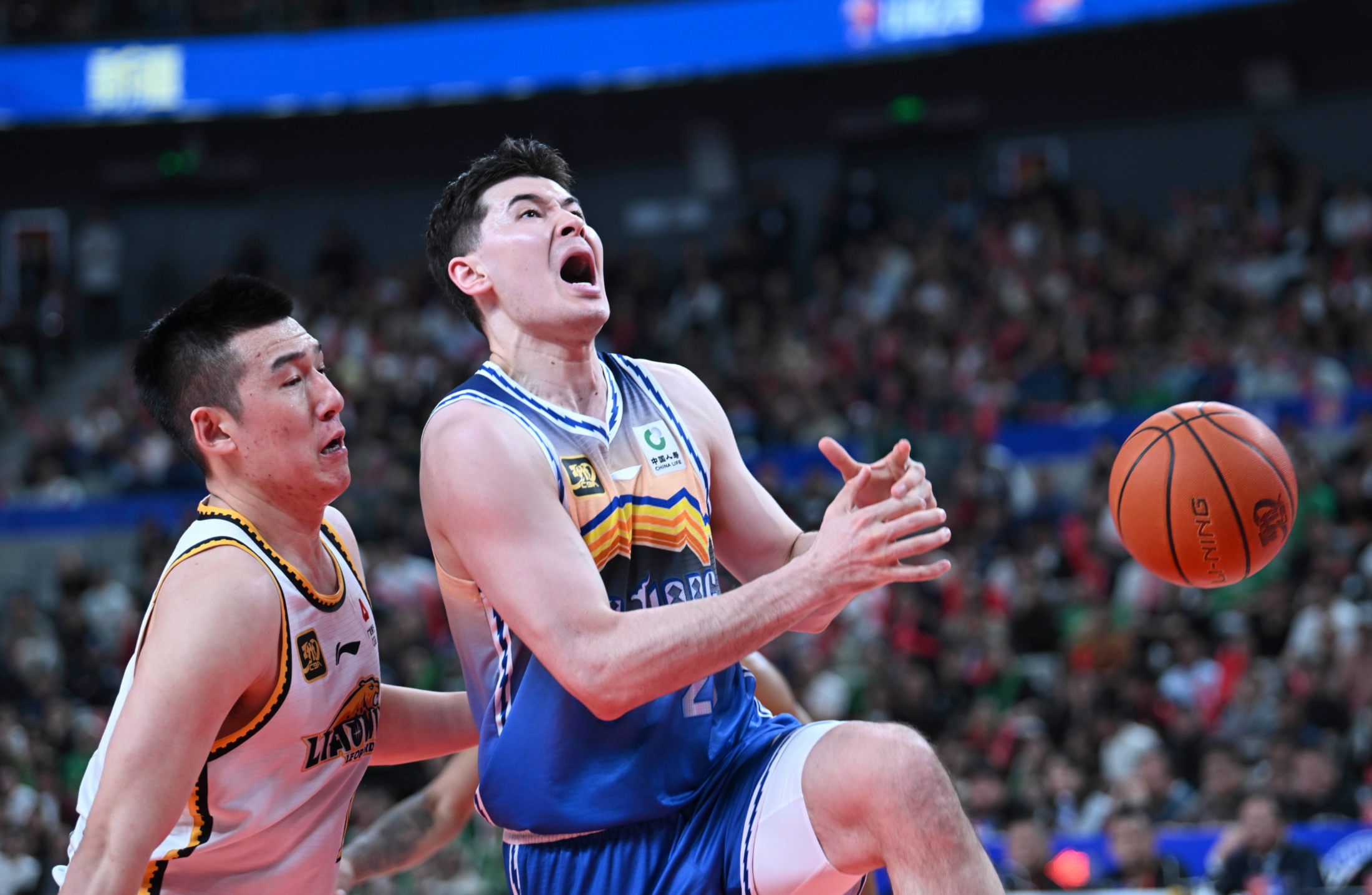  中国队带队取胜！，JackeyLove重要时刻大比分获胜全场沸腾不已