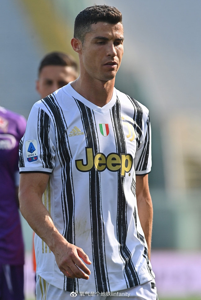 内马尔在尤文图斯比赛中爆冷,绝杀引发热议的是谁 内马尔在尤文图斯比赛中爆冷,绝杀引发热议的是谁