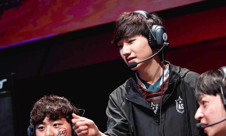 Ning巅峰对决，Uzi与50激战塞尔维亚队分钟，逆转胜负难料！的简单介绍